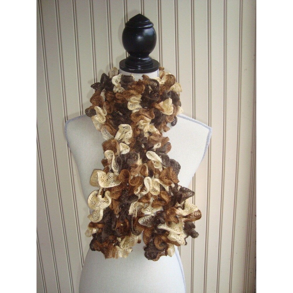 brown and cream ruffle scarf